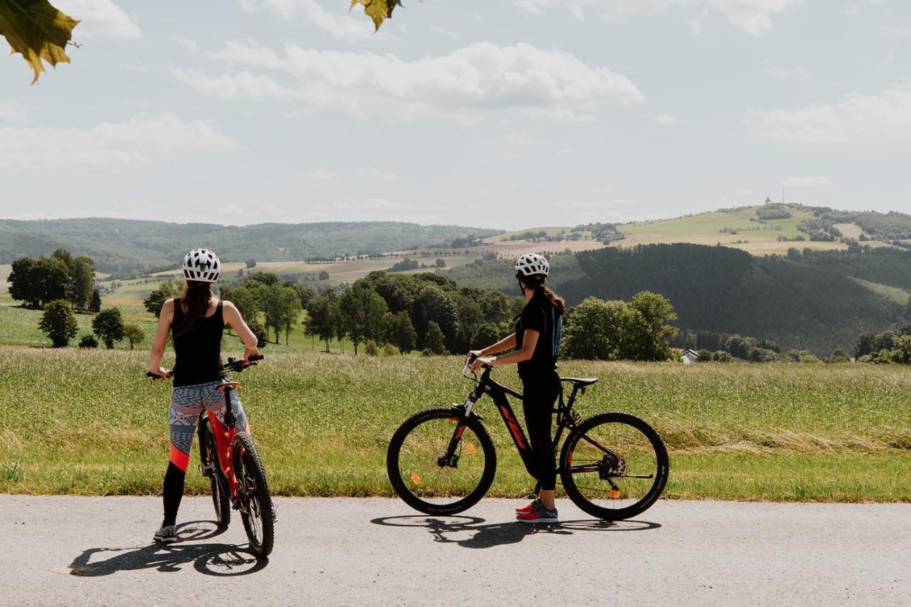 Waldhotel Kreuztanne Sayda Luaran gambar